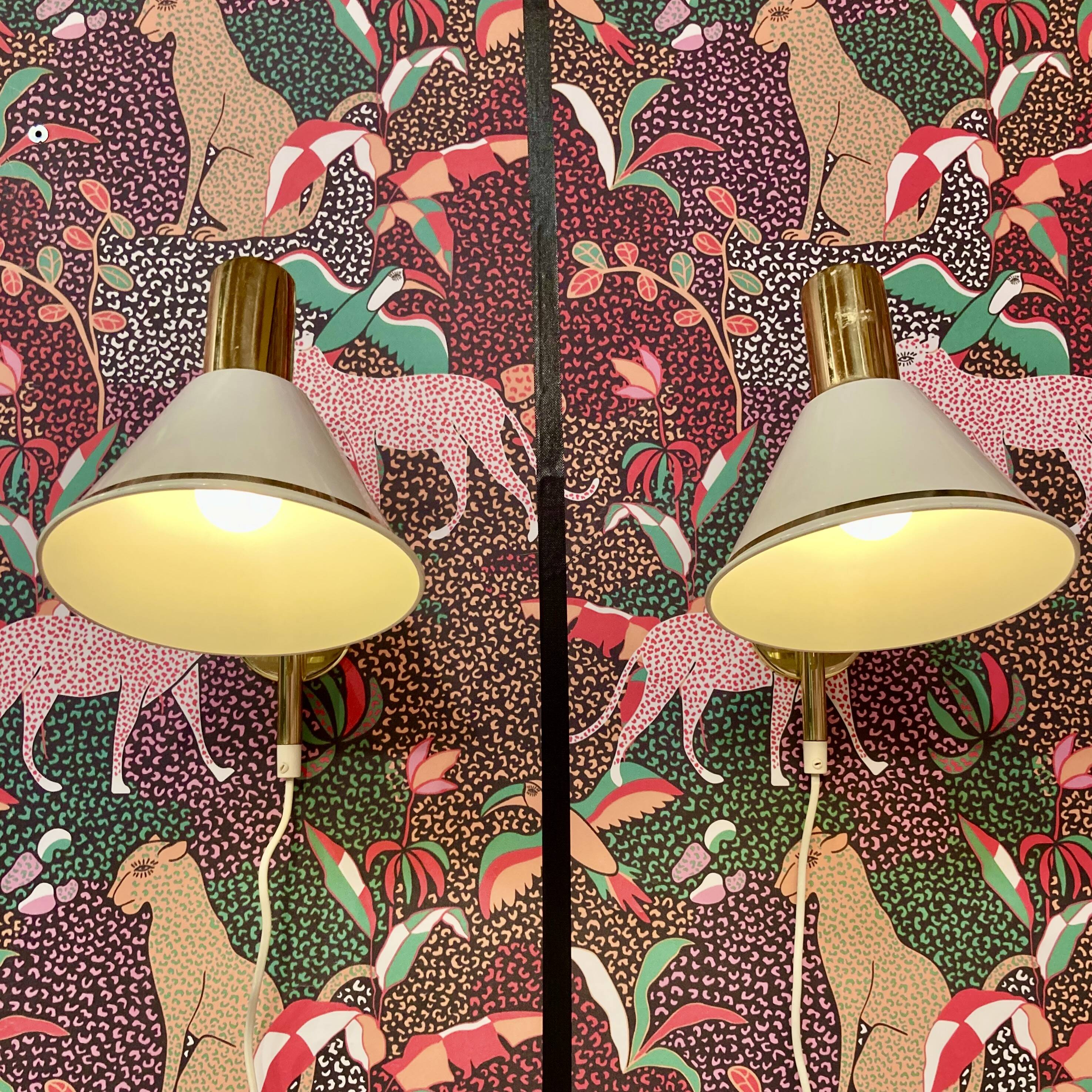 Pair of modular wall lights, Scandinavian design, 1960s.