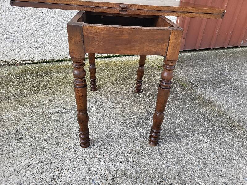 Table demi lune en noyer massif louis philippe du xix ème siecle