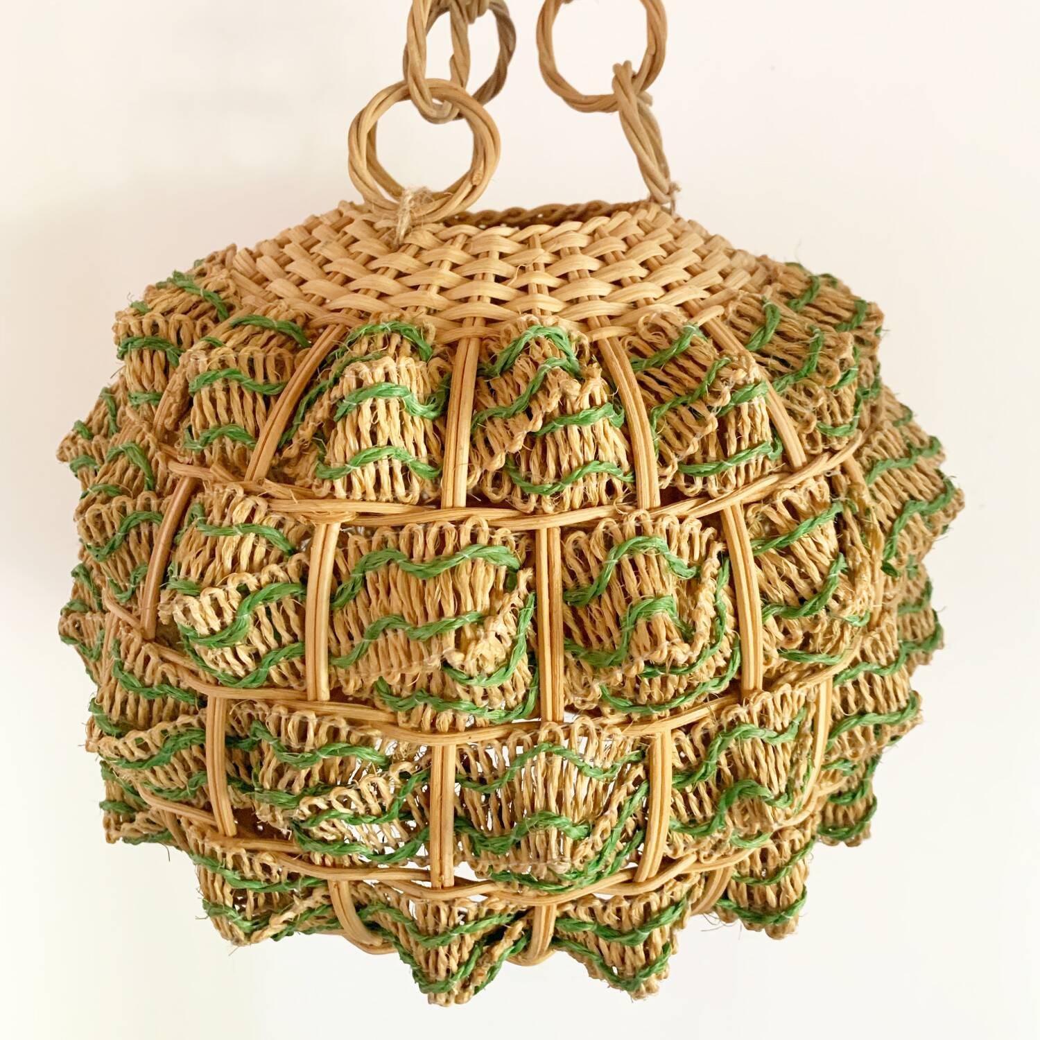 Suspension vintage en corde et en osier