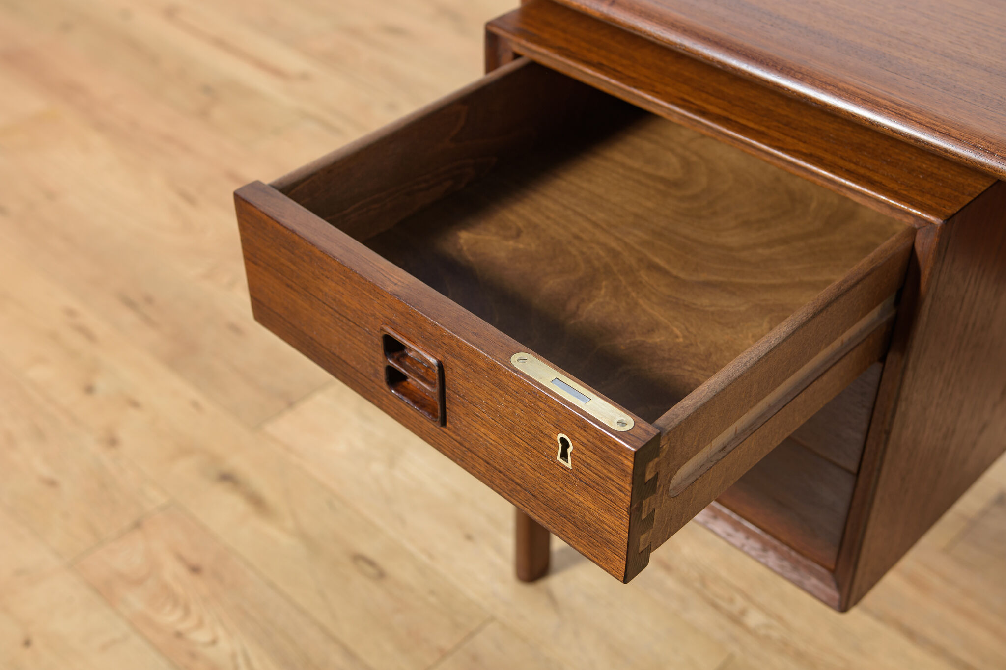 Mid-Century Teak Desk by Arne Vodder for Sibast, Denmark, 1960s