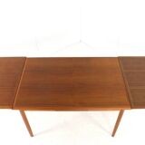 Extendable rectangular dining table "Horsbyg" - Danish design in teak