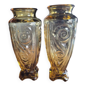 2 vases Art Déco en verre jaune