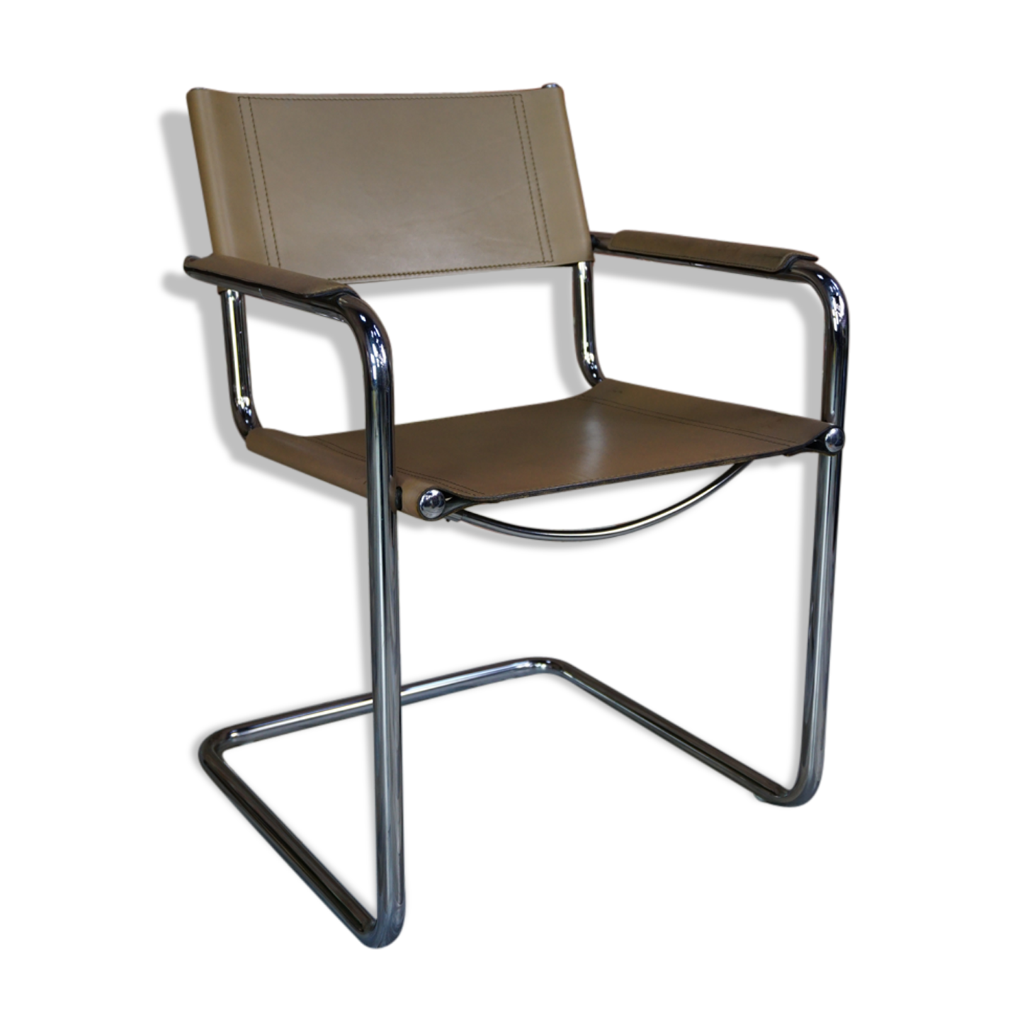 Fauteuil MG5 design Centra Studi MatteoGrassi