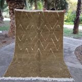 Traditional handwoven Berber rug, size 100 x 200 cm