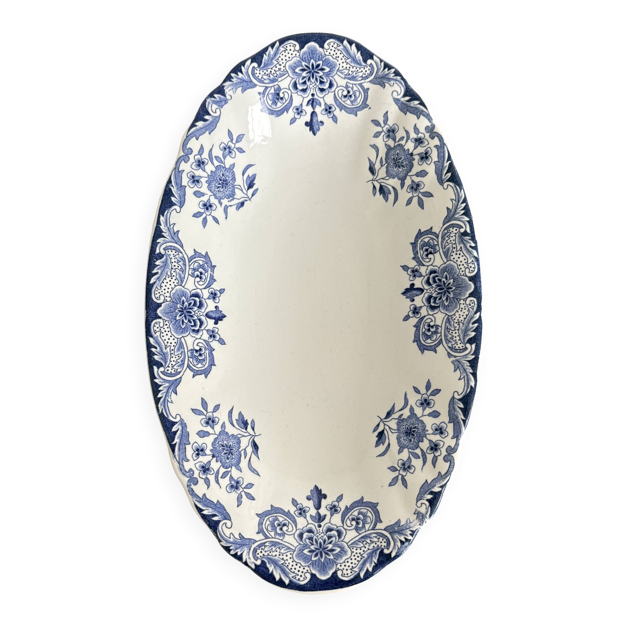 Old oval dish in Boch Frères Keramis earthenware.