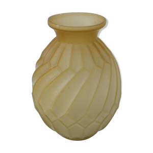 Vase Art Deco en verre pressé
