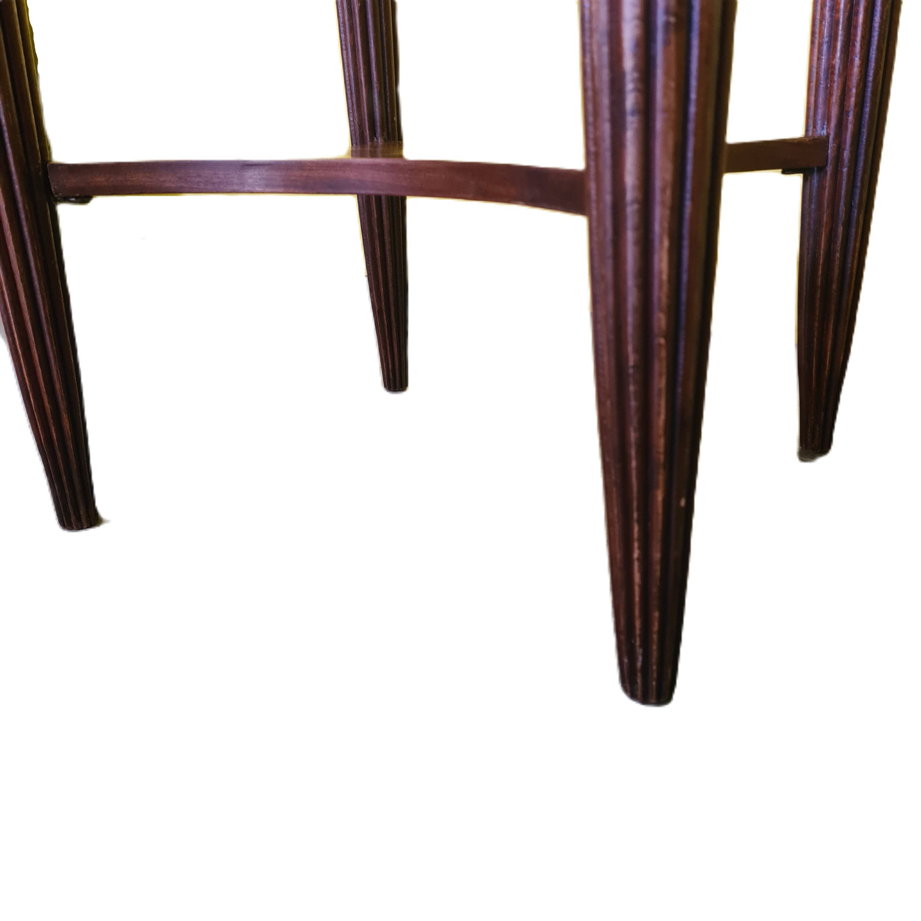 French Mahogany Oval Art Deco Side Table, 1930s