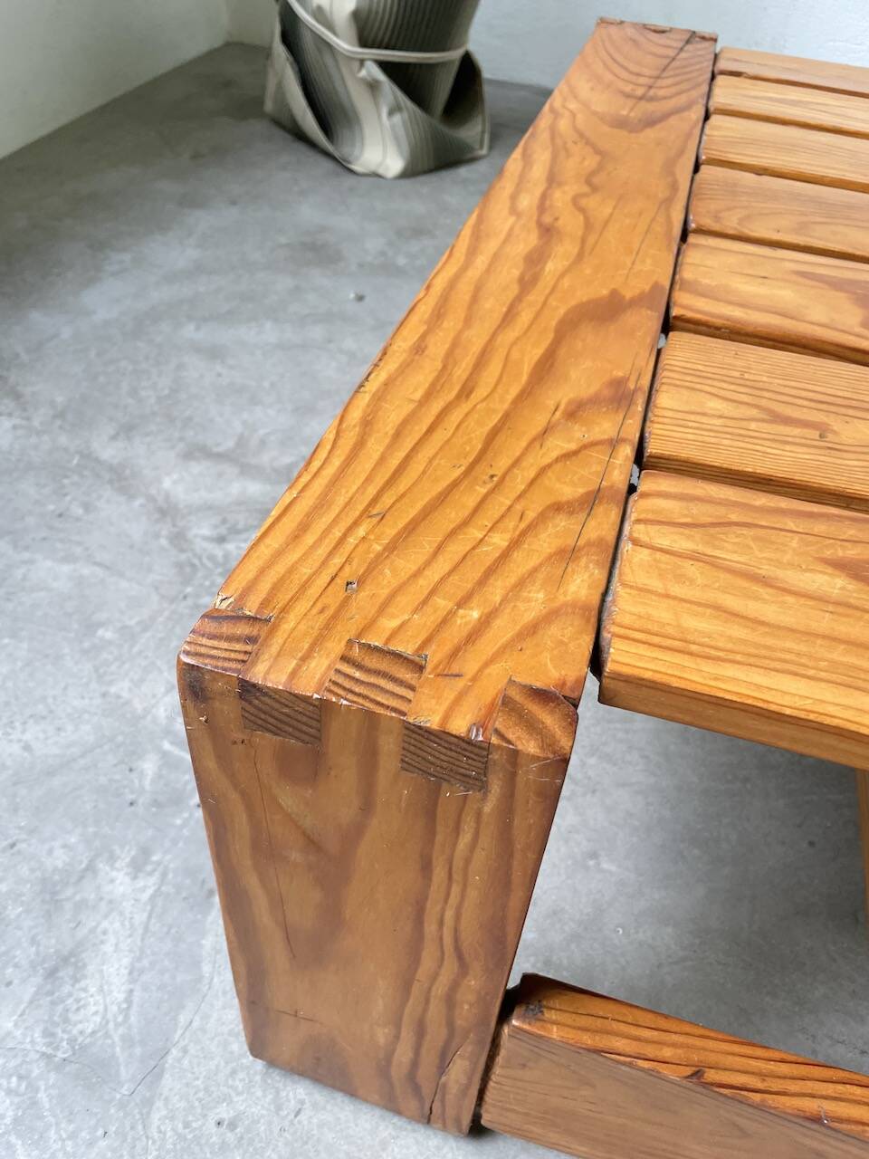 70s pine table regain