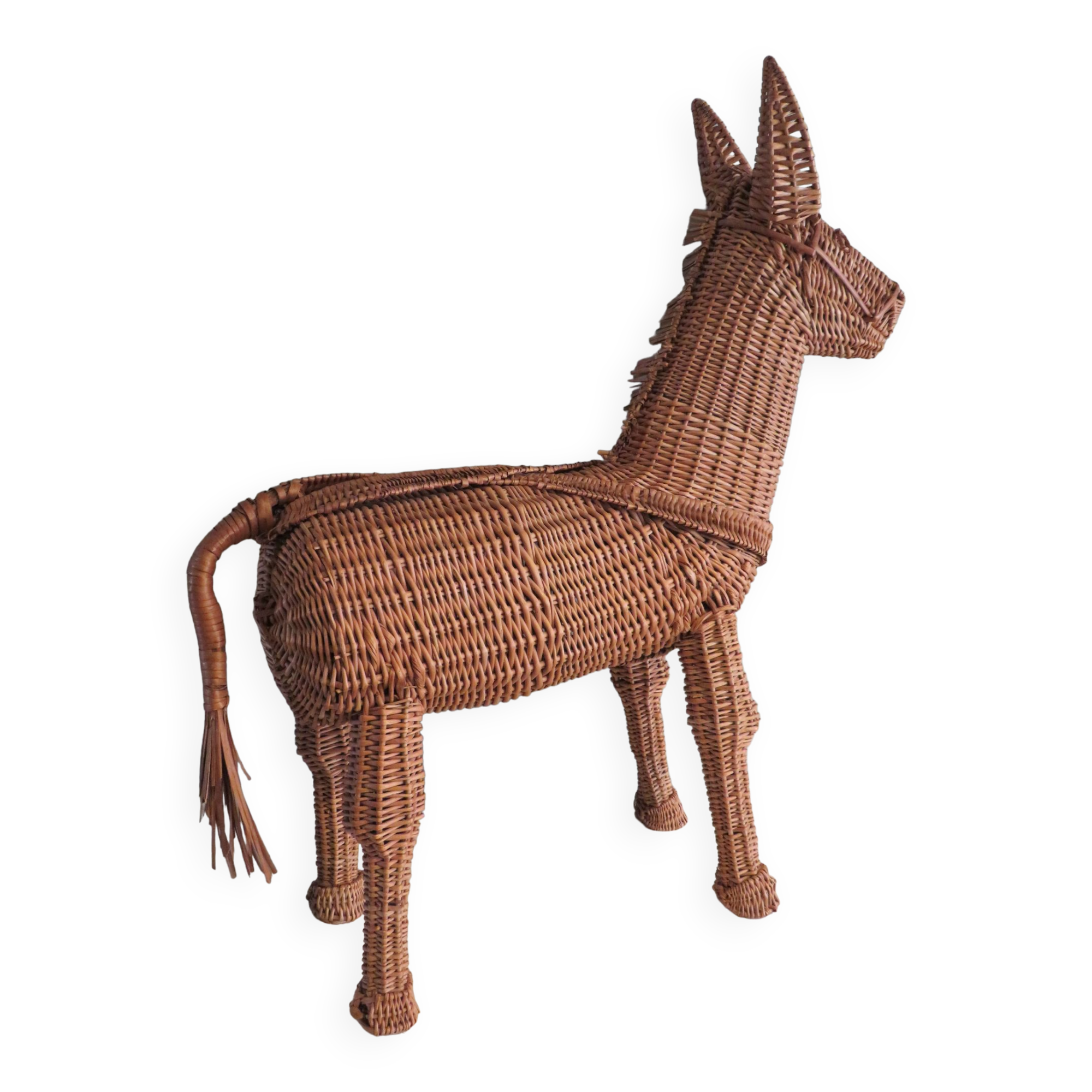 Large vintage reed easel