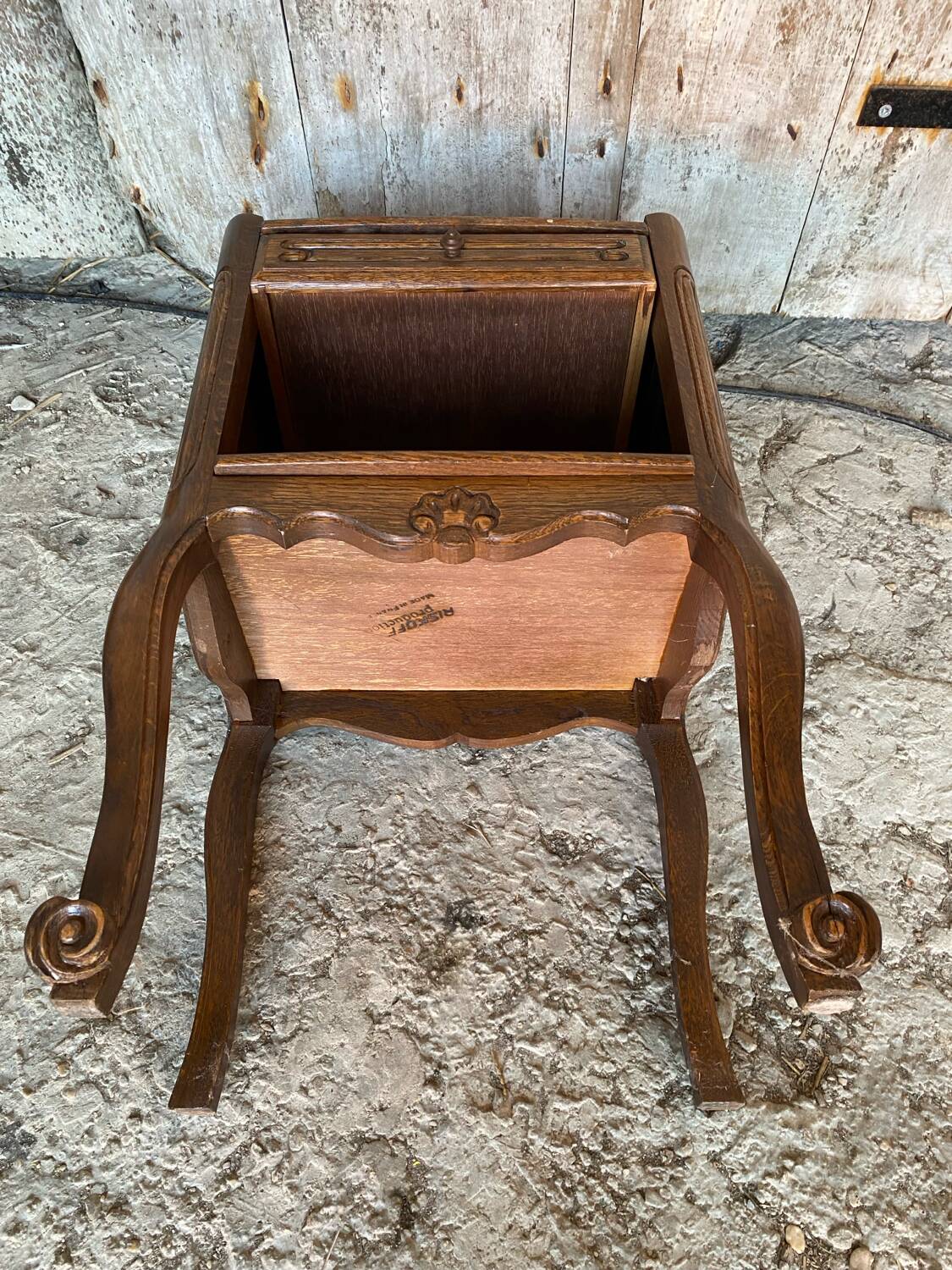 Chevet, table de nuit 1 tiroir, 1 étagère en bois de style Louis XV par Riskoff