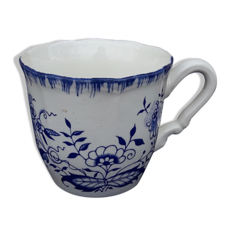 Old glass cup of Sarreguemines floral decoration blue diam 6.5 cm