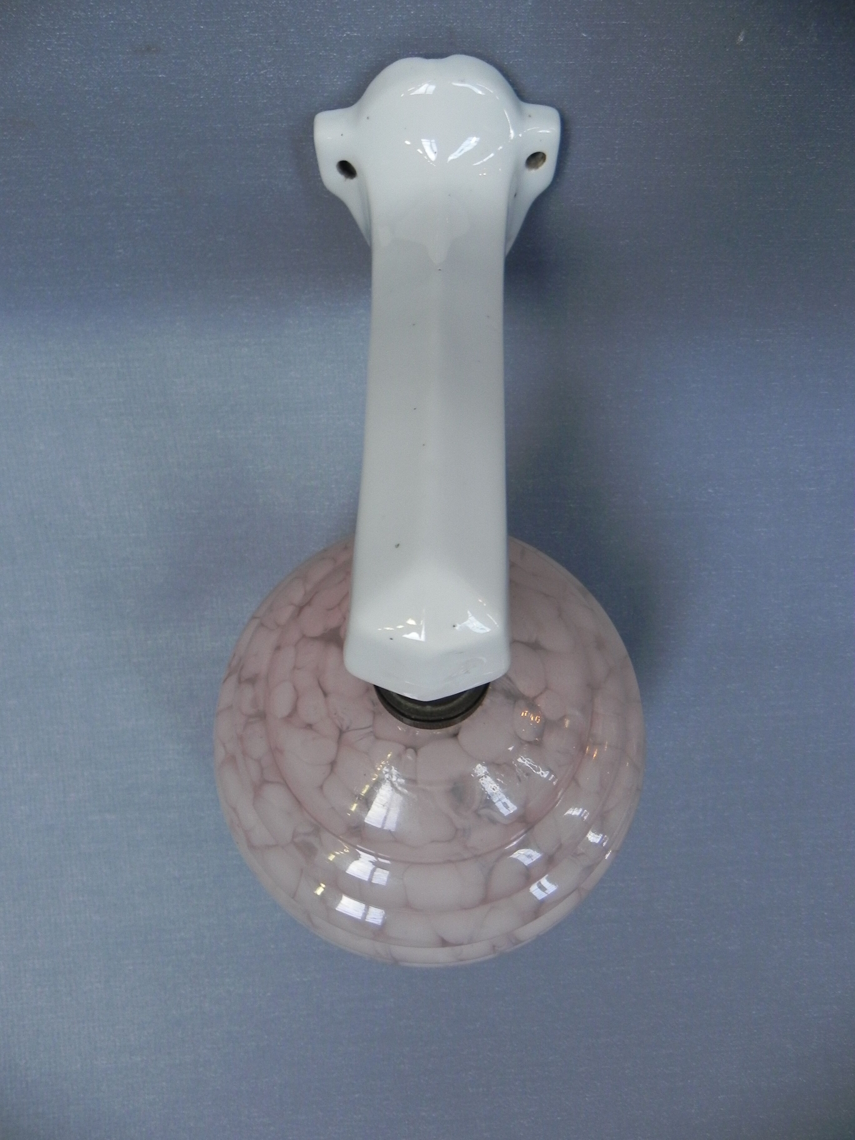 Art deco wall lamp with porcelain holder