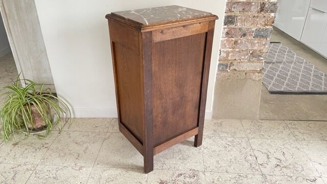 Bedside in oak and marble top