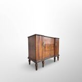 Italian art deco walnut chest of drawers, 1940s.