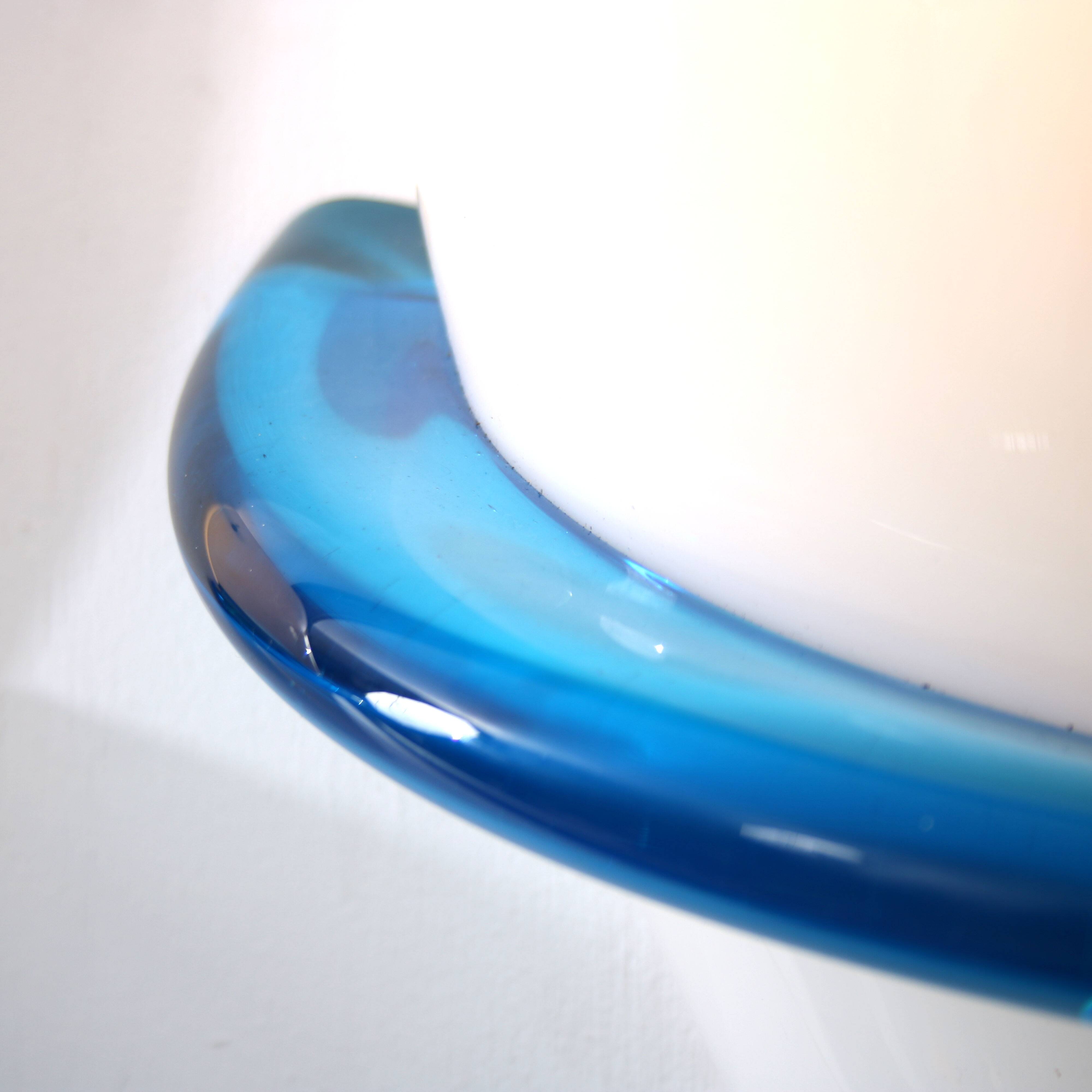 1990s Pair of “Blue Swan” wall lamps by Tinu Aufiero for Venini, Italy