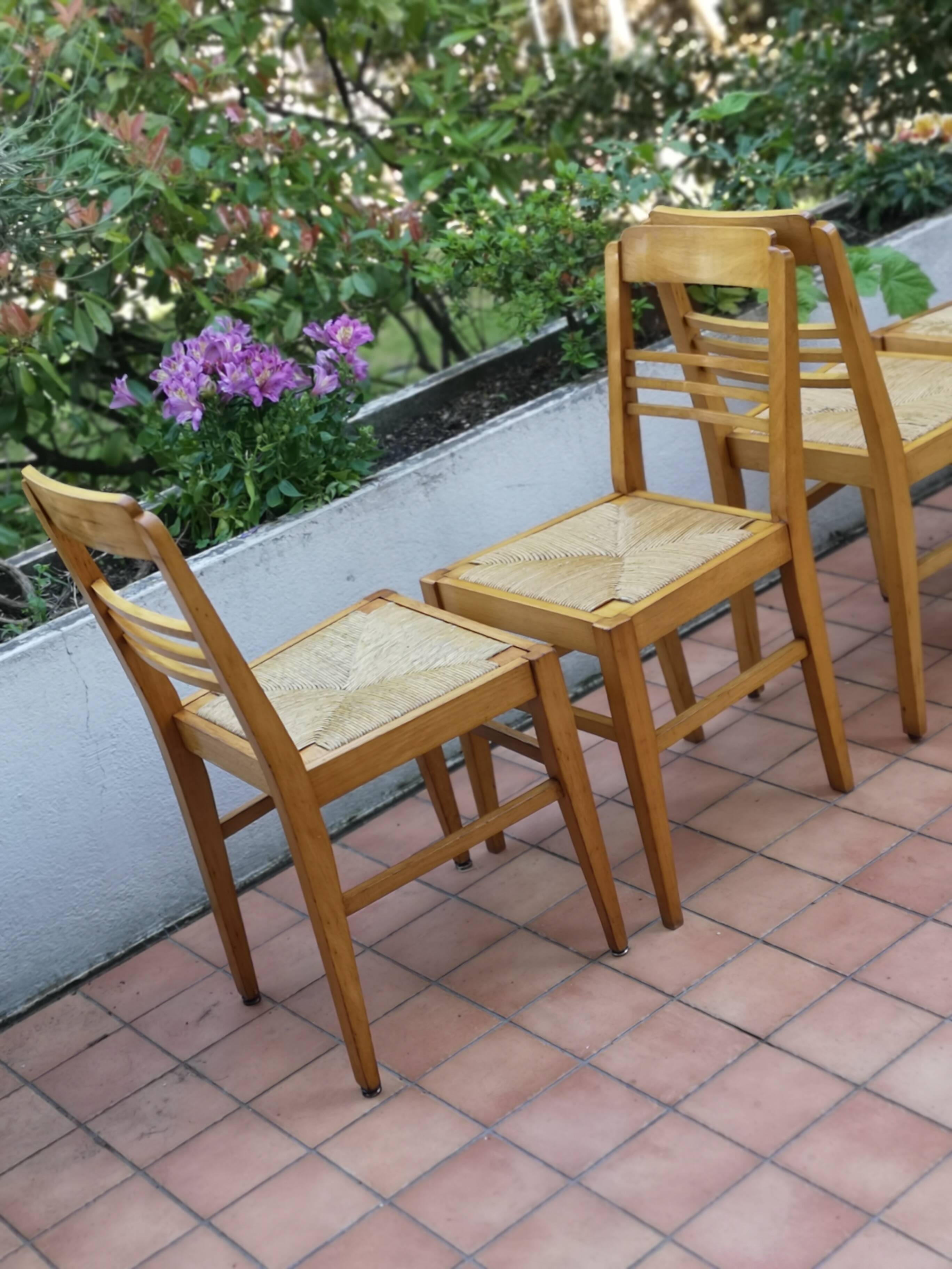 Set of 8 chairs reconstruction