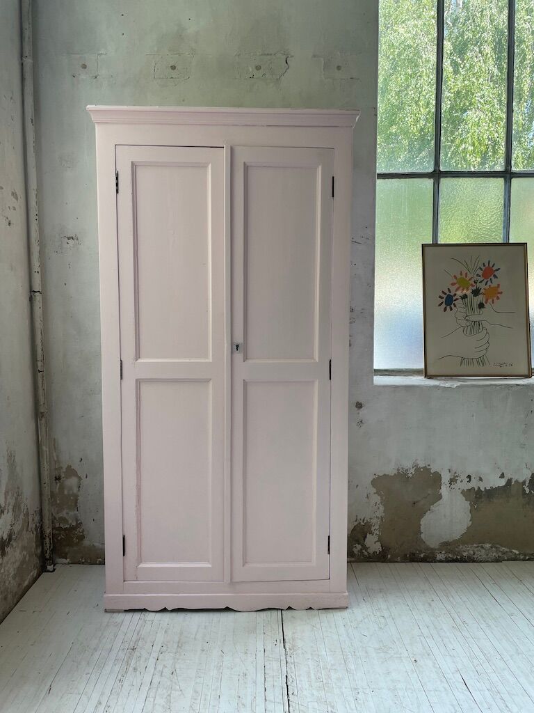 Pink cupboard