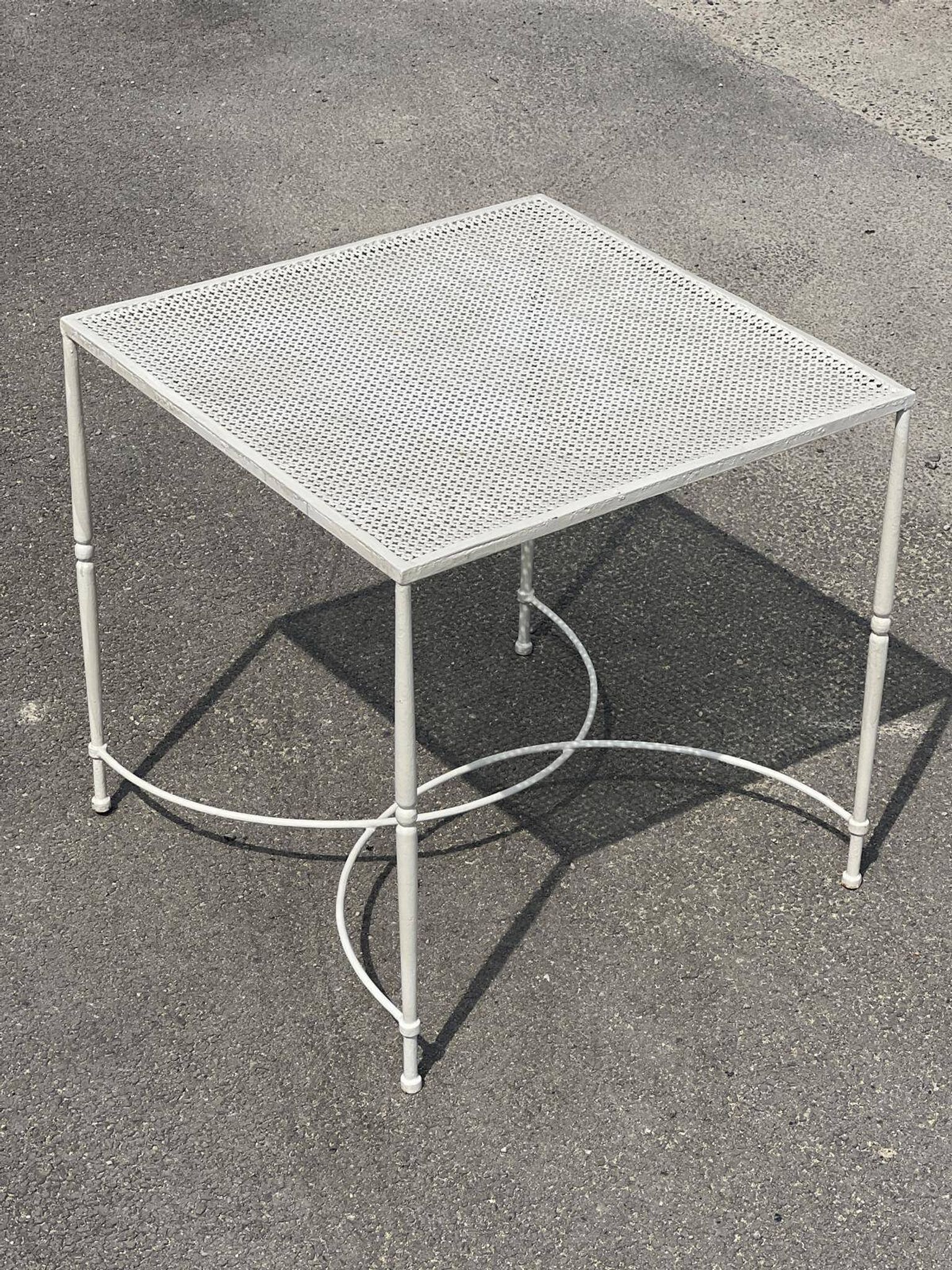 Ensemble de jardin  Maison Jansen en fer forgé  1960