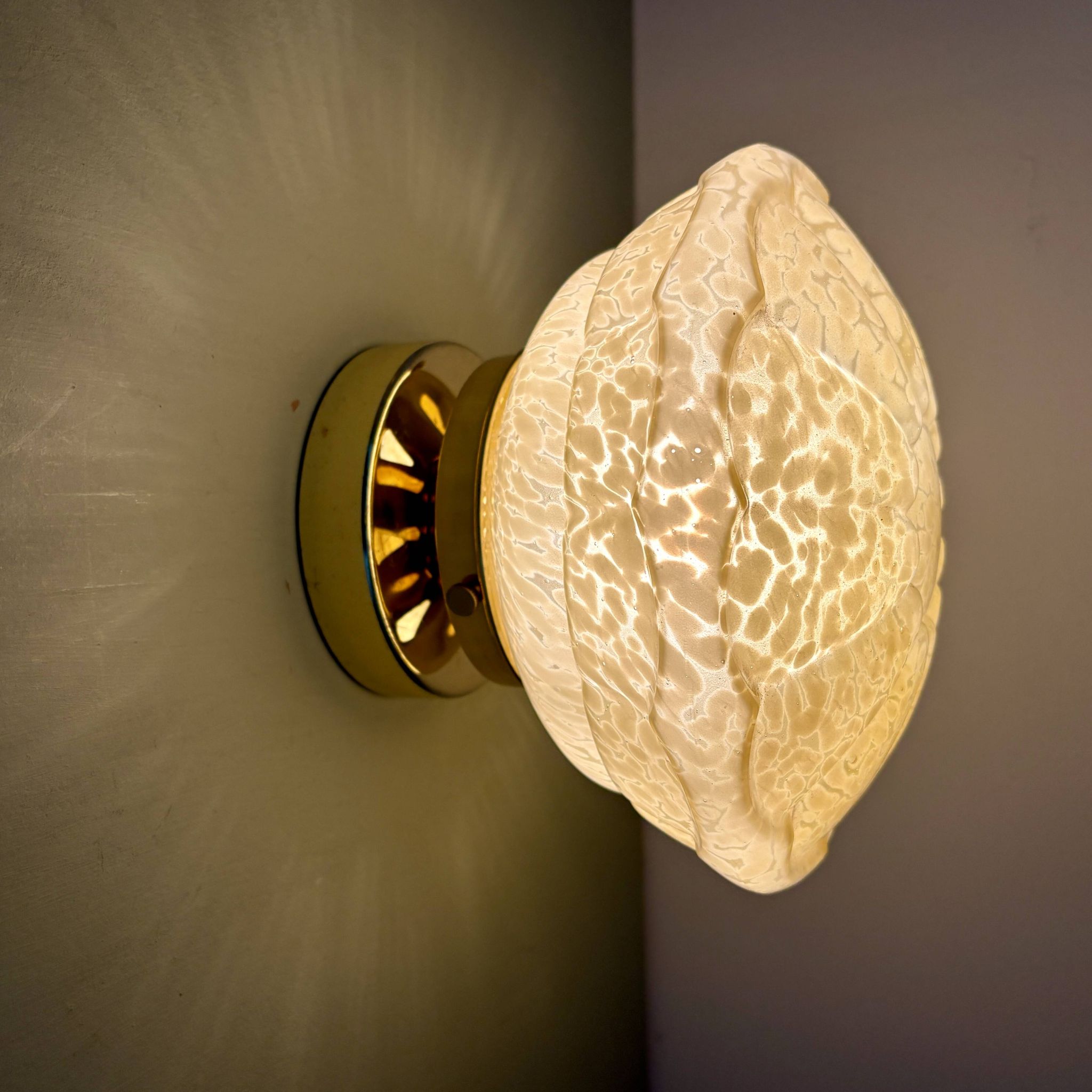 Vintage art deco globe wall or ceiling light in yellow Clichy glass
