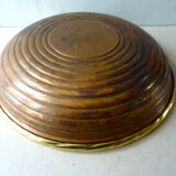 Plat en cuivre et laiton