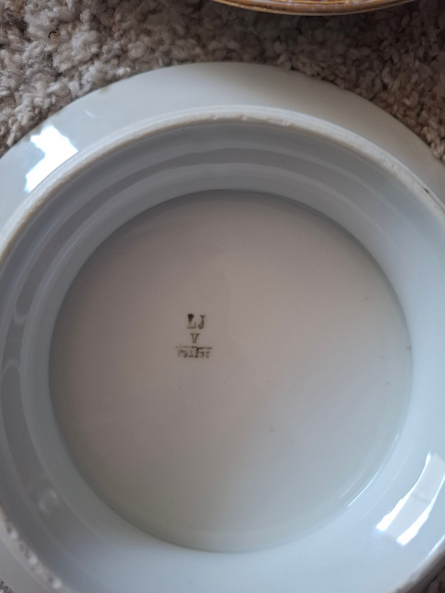 Dessert plate and 2 antique bowls