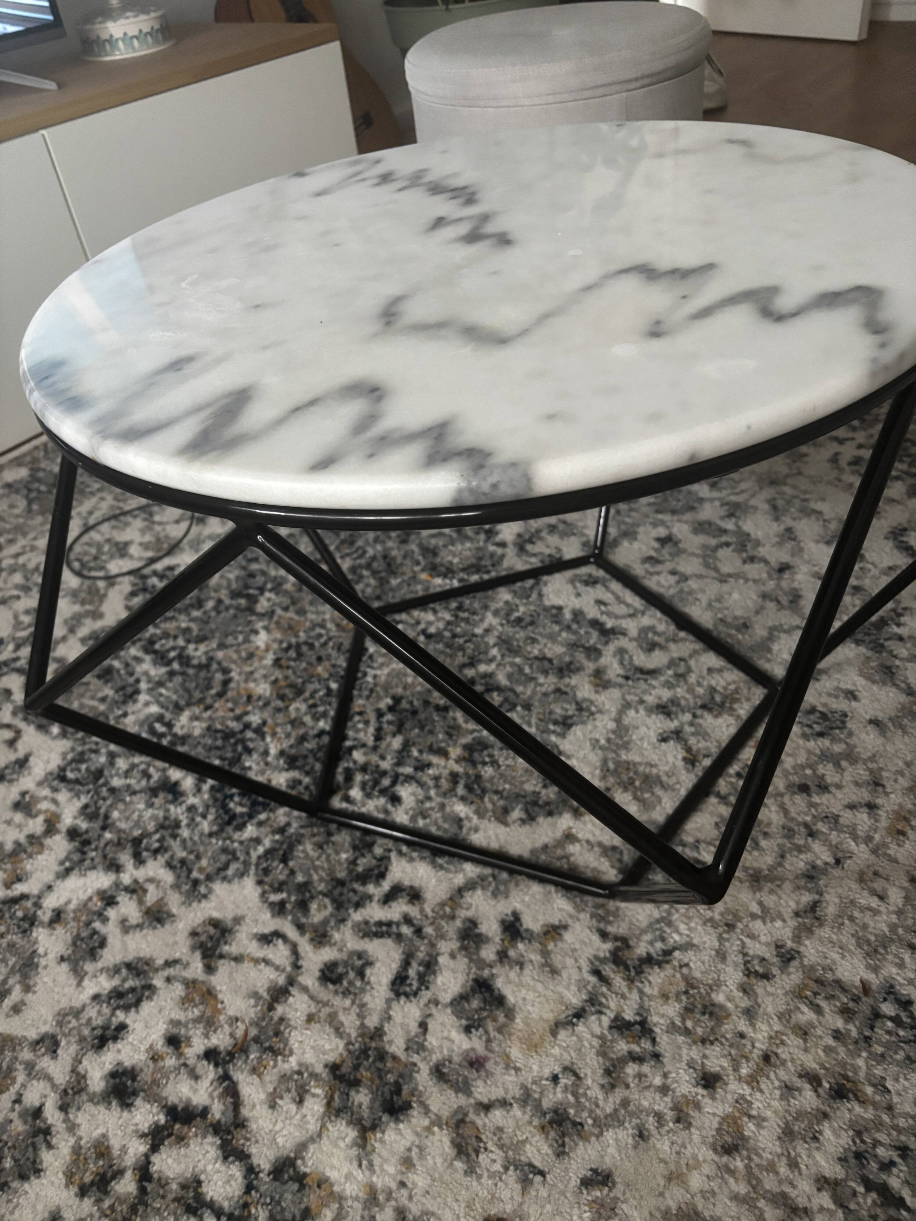 Round marble and metal coffee table - Tikamoon
