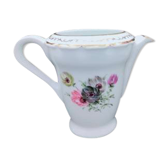 Milk pot in porcelain of dismissal "pasta and enamels Vierzon"