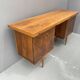 Bureau en noyer du milieu du siècle, années 1970, Tchécoslovaquie