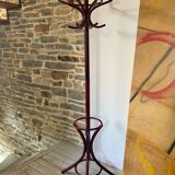 Parrot coat rack