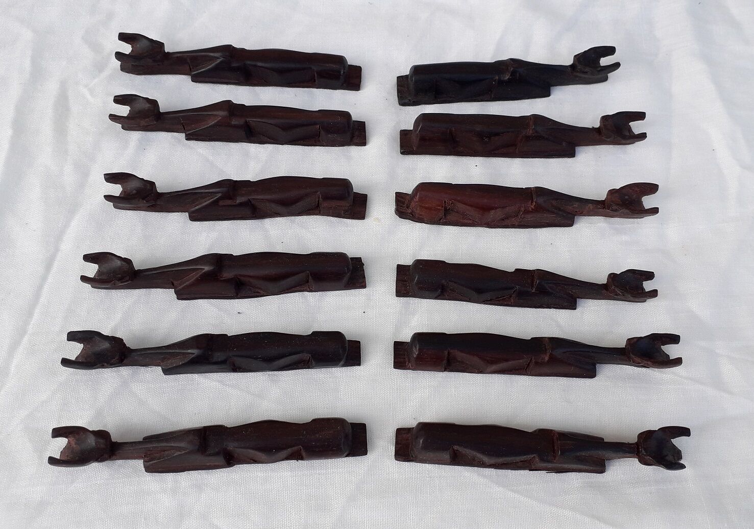 12 wooden knife holders