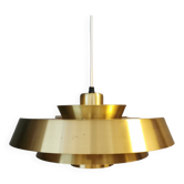 Une lampe suspendue danoise en laiton massif du milieu du siècle par Jo Hammerborg pour Fog & Mørup.