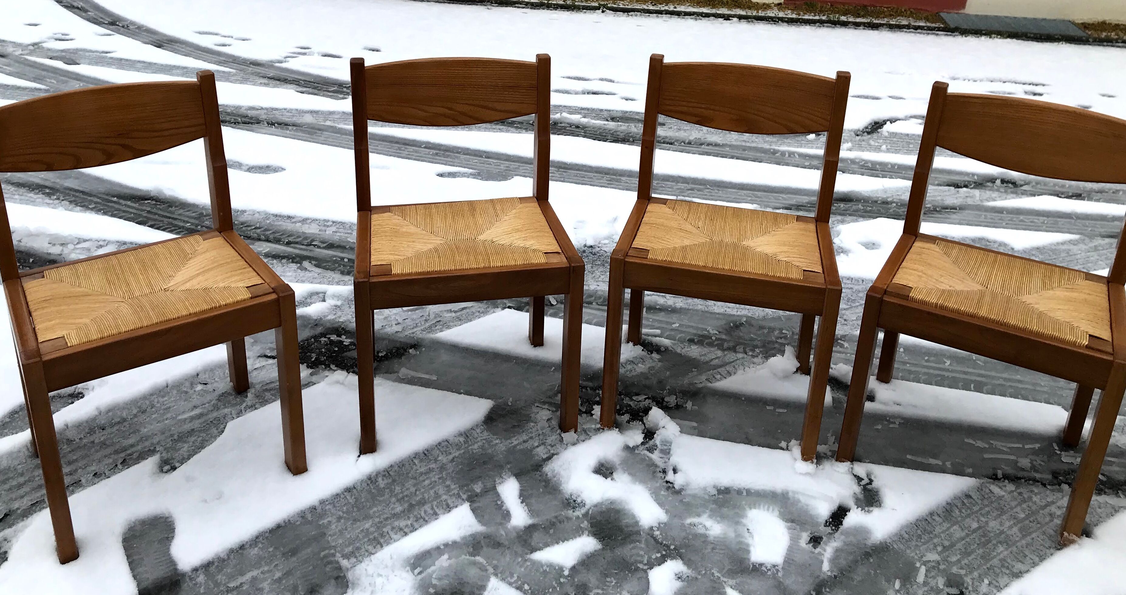 4 mulched and vintage elm chairs