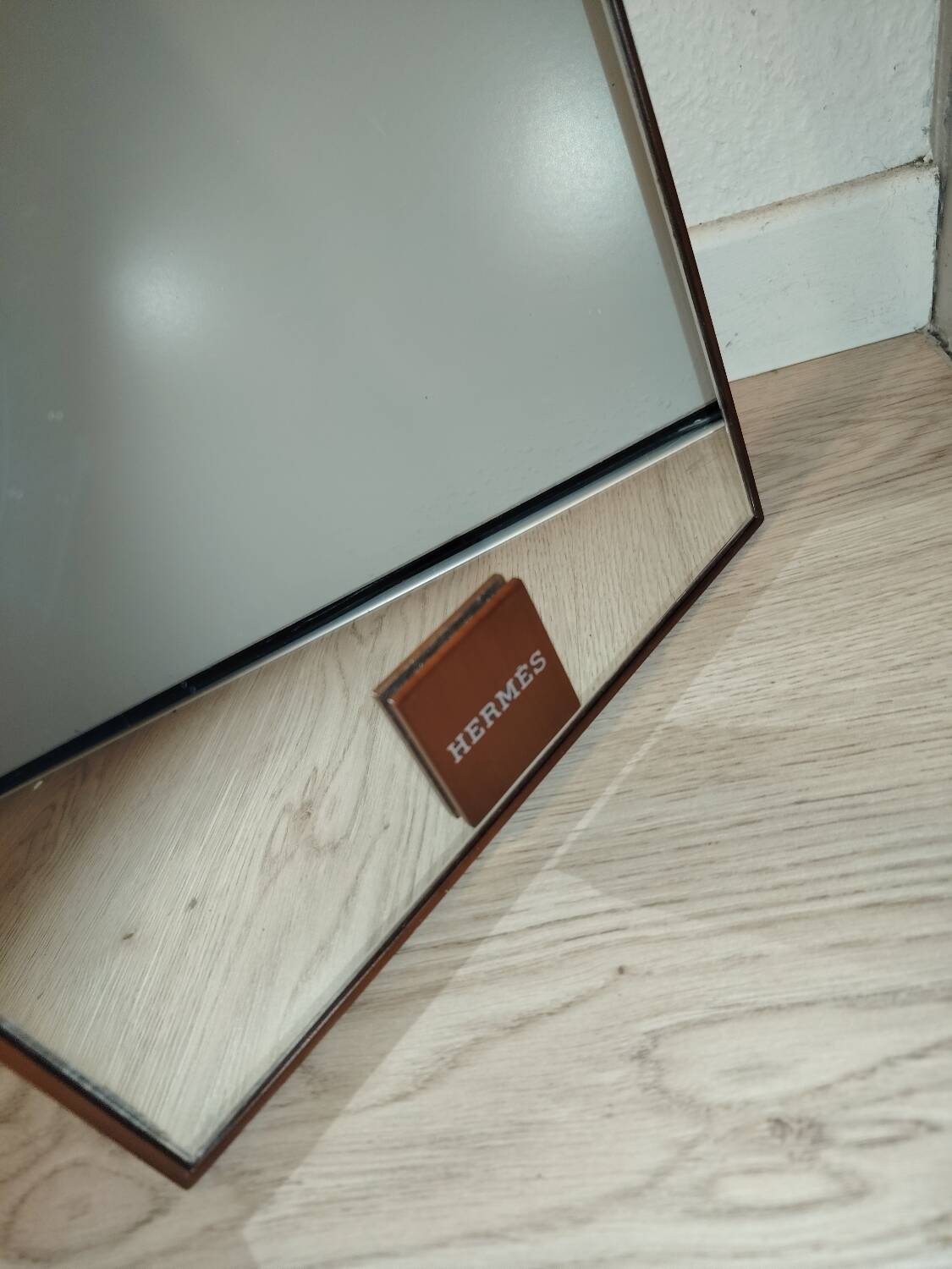 Mirror from the HERMÈS house