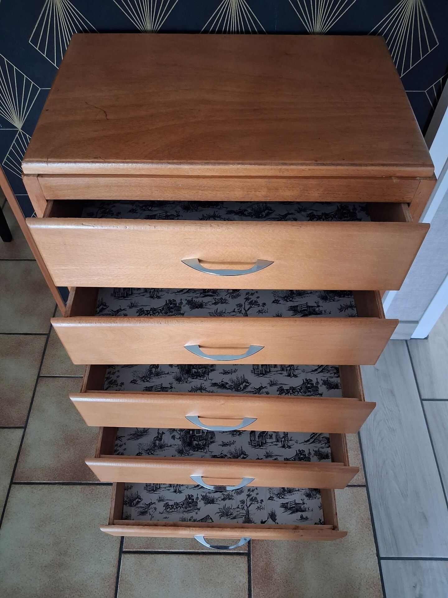 Chiffonnier vintage
