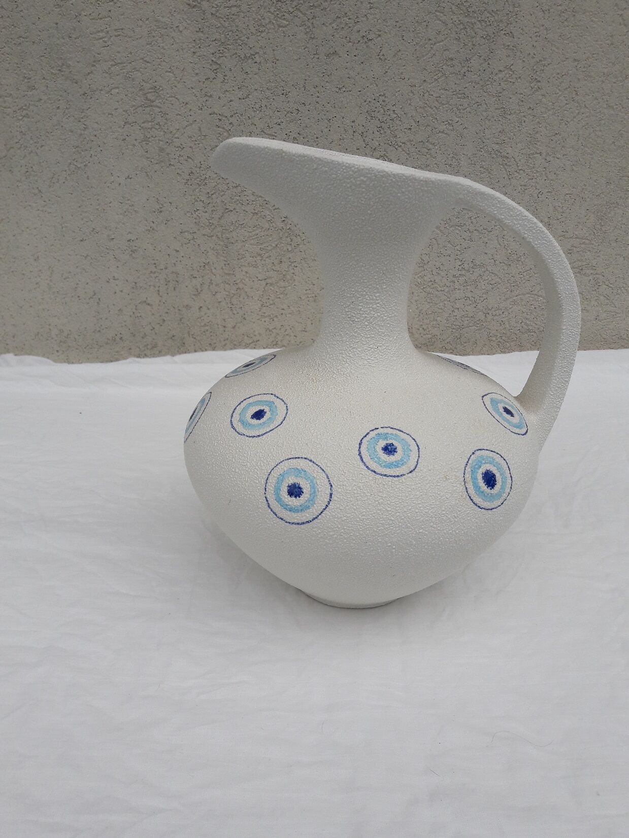 Pichet vase en céramique