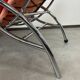 Fauteuil lounge rouge du milieu du siècle