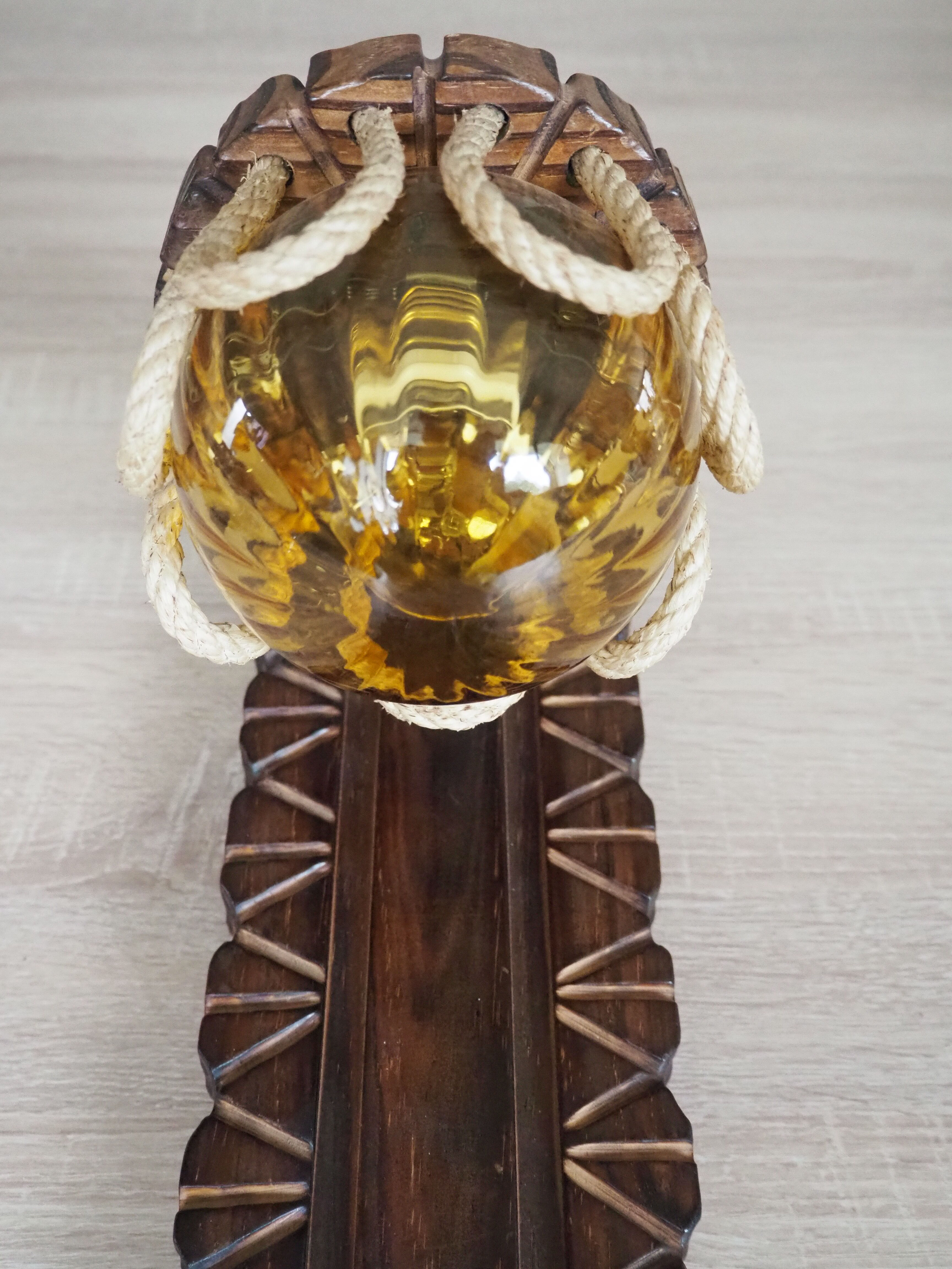 Sconce in wood and yellow glass ball from the 1960/1970