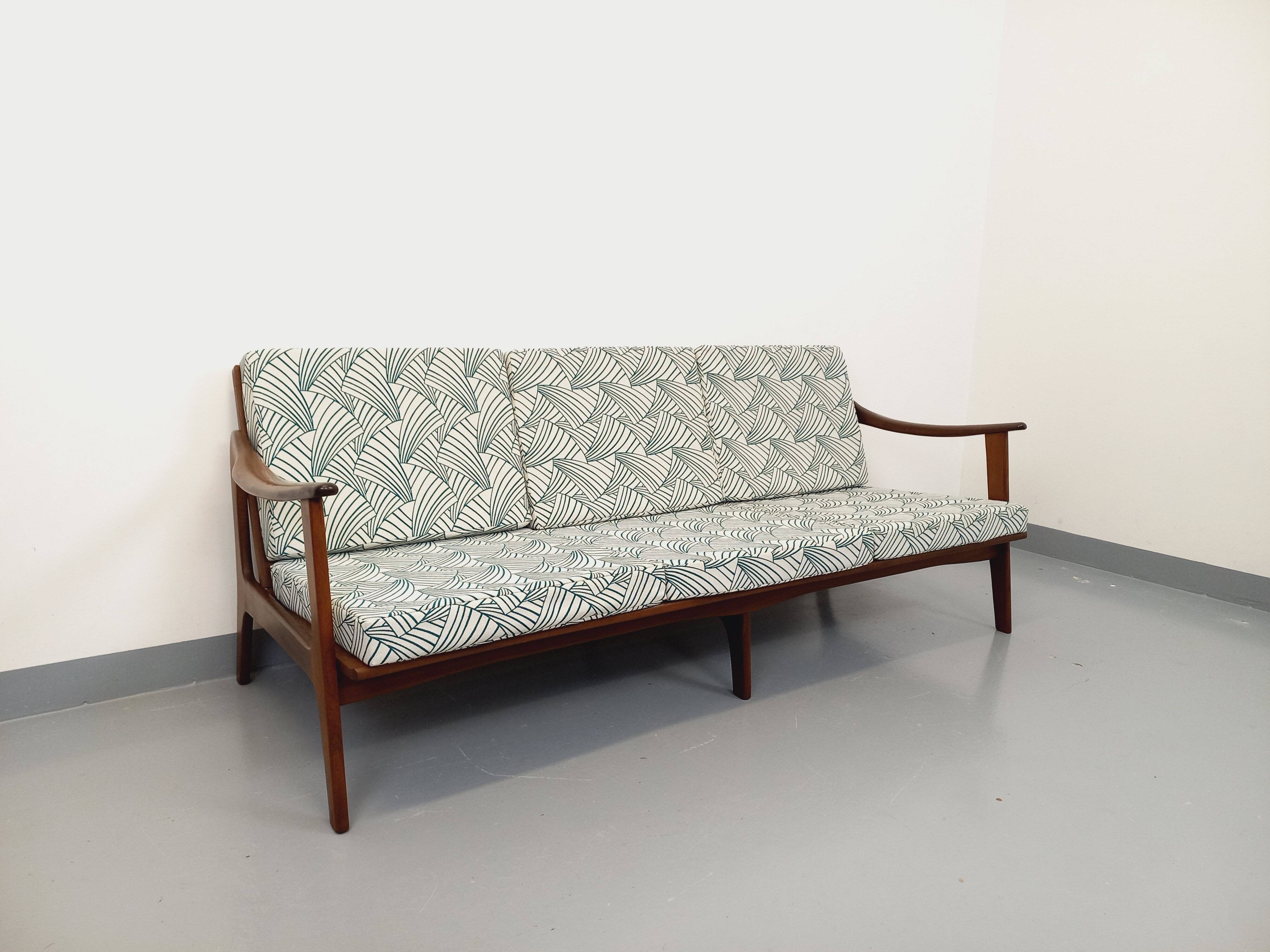 Scandinavian 3-seater sofa bench by Arne Wahl Iversen for Komfort in teak