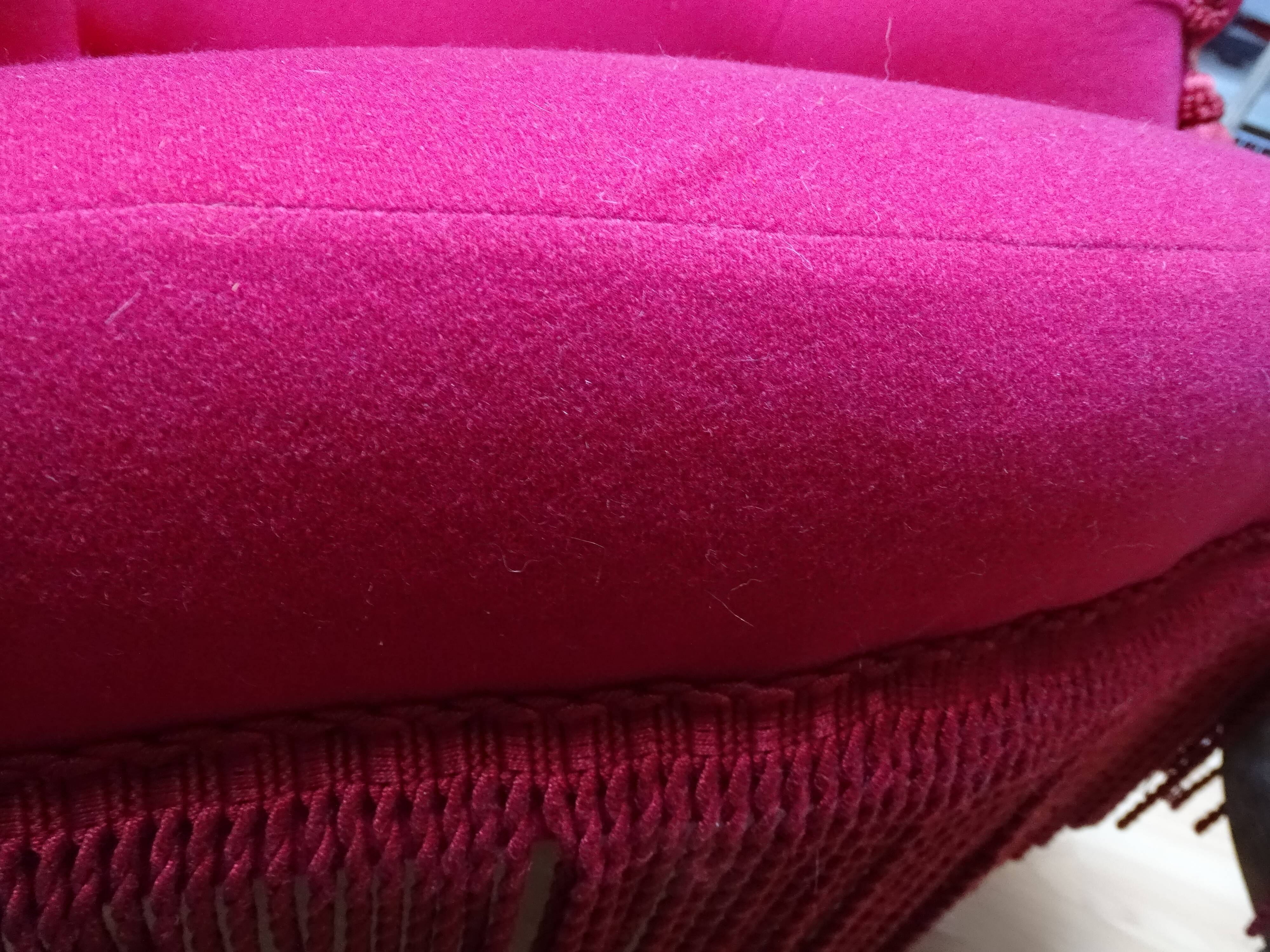 Red toad armchair vintage top