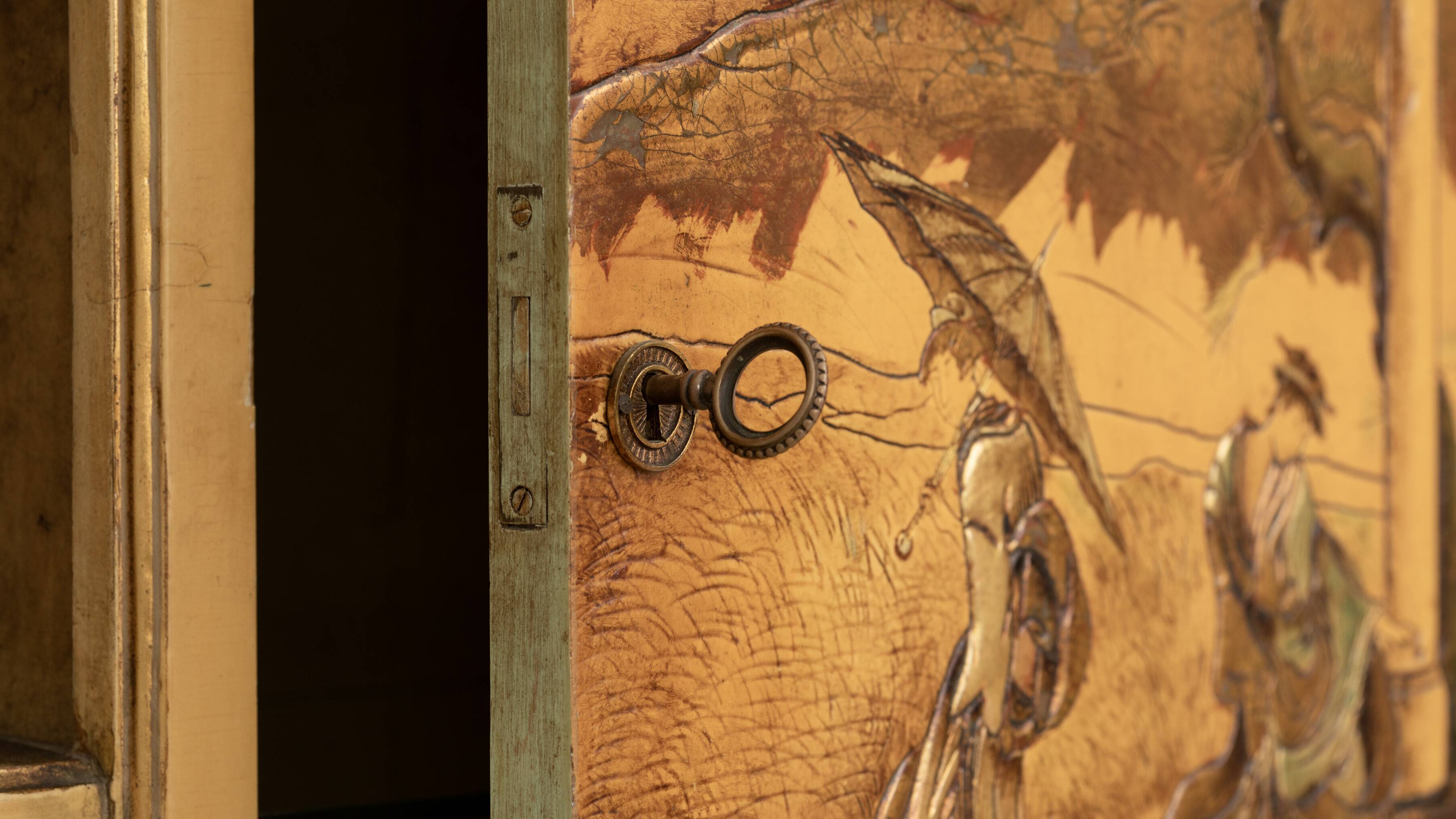 Desk with oriental motifs in relief