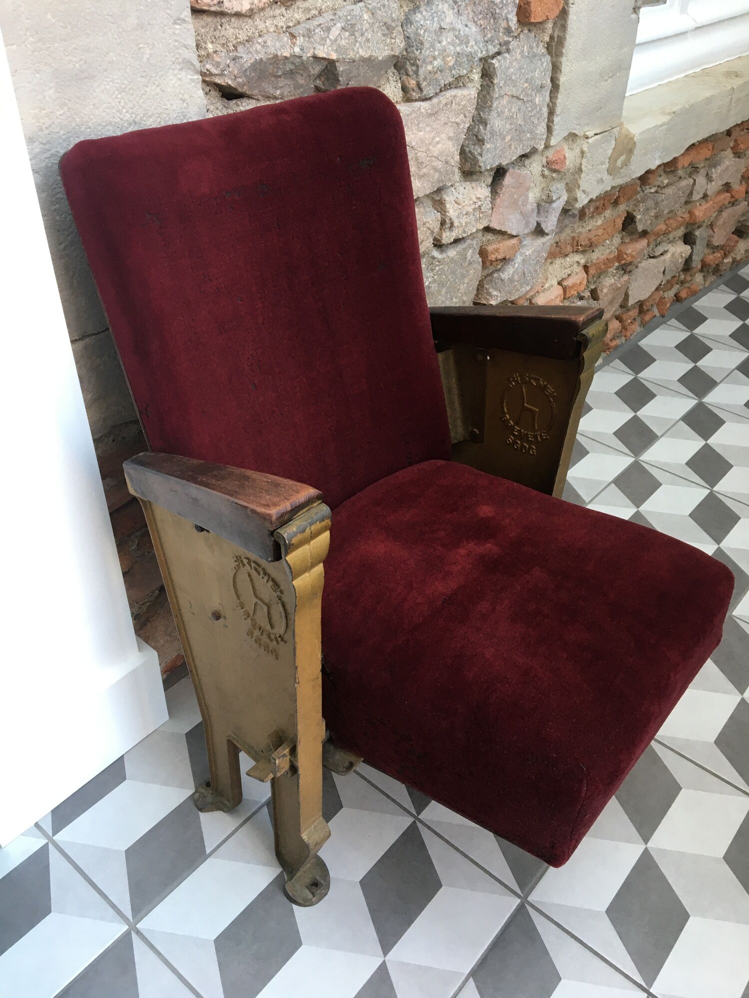 Theatre armchair - Art Deco cinema - Manufacture Fischel