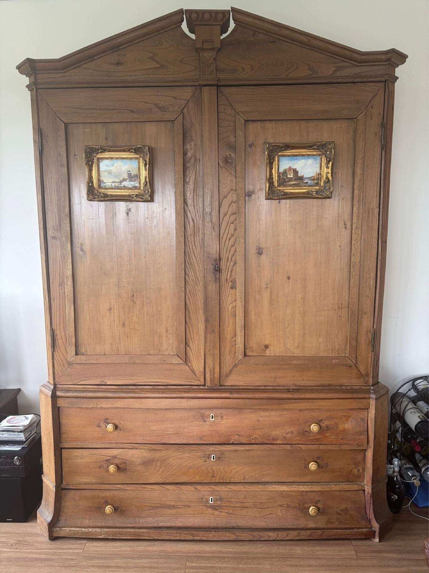 Cabinet classic