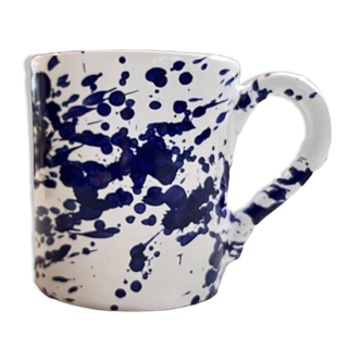 Blue dots mug