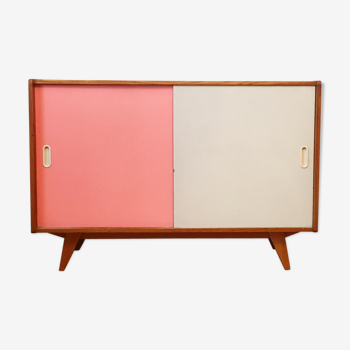 Buffet U 452 par Jiri Jiroutek pour Interier Praha années 1960