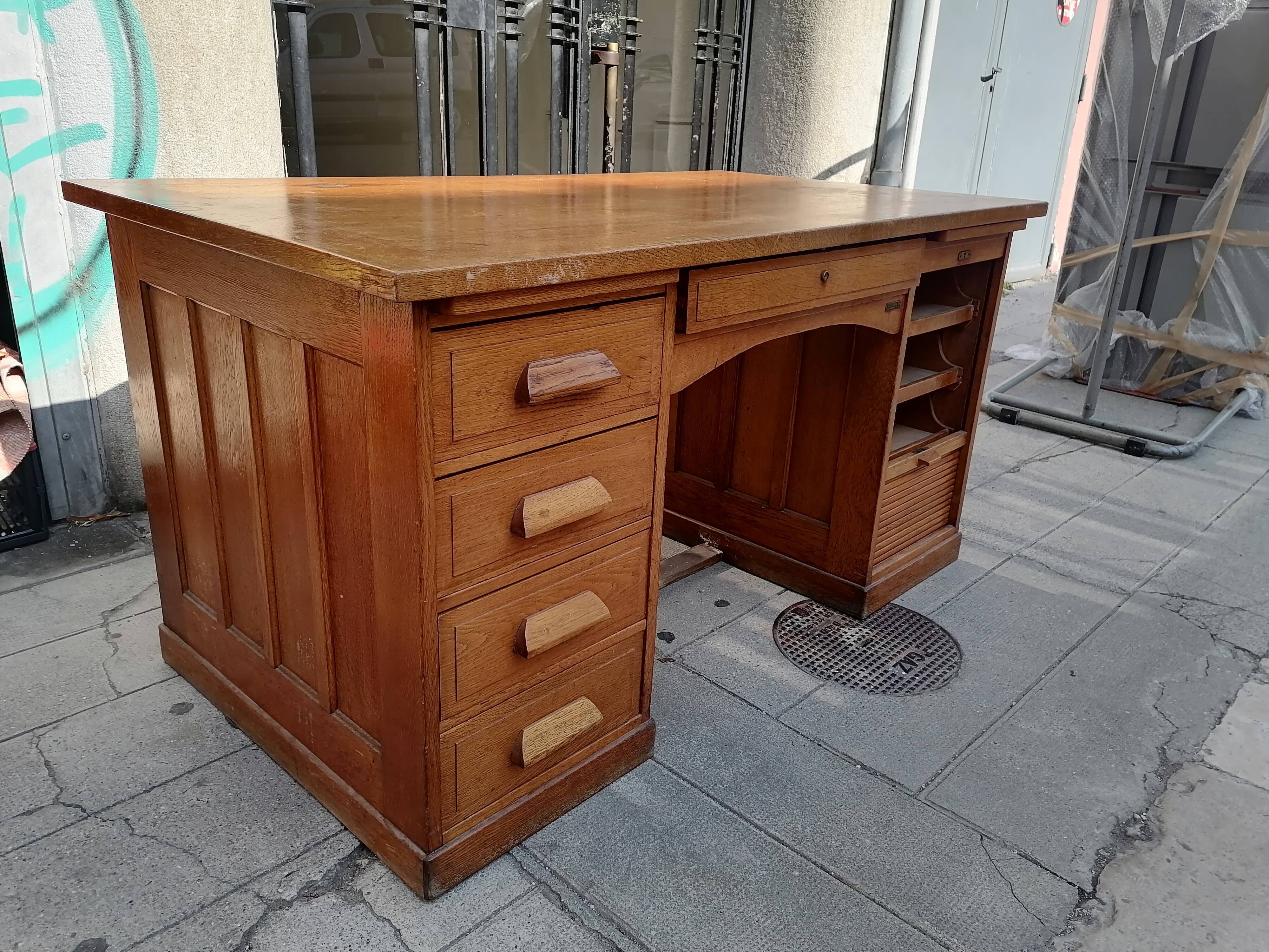 Old oak desk. De dietrich and Cie. 1950
