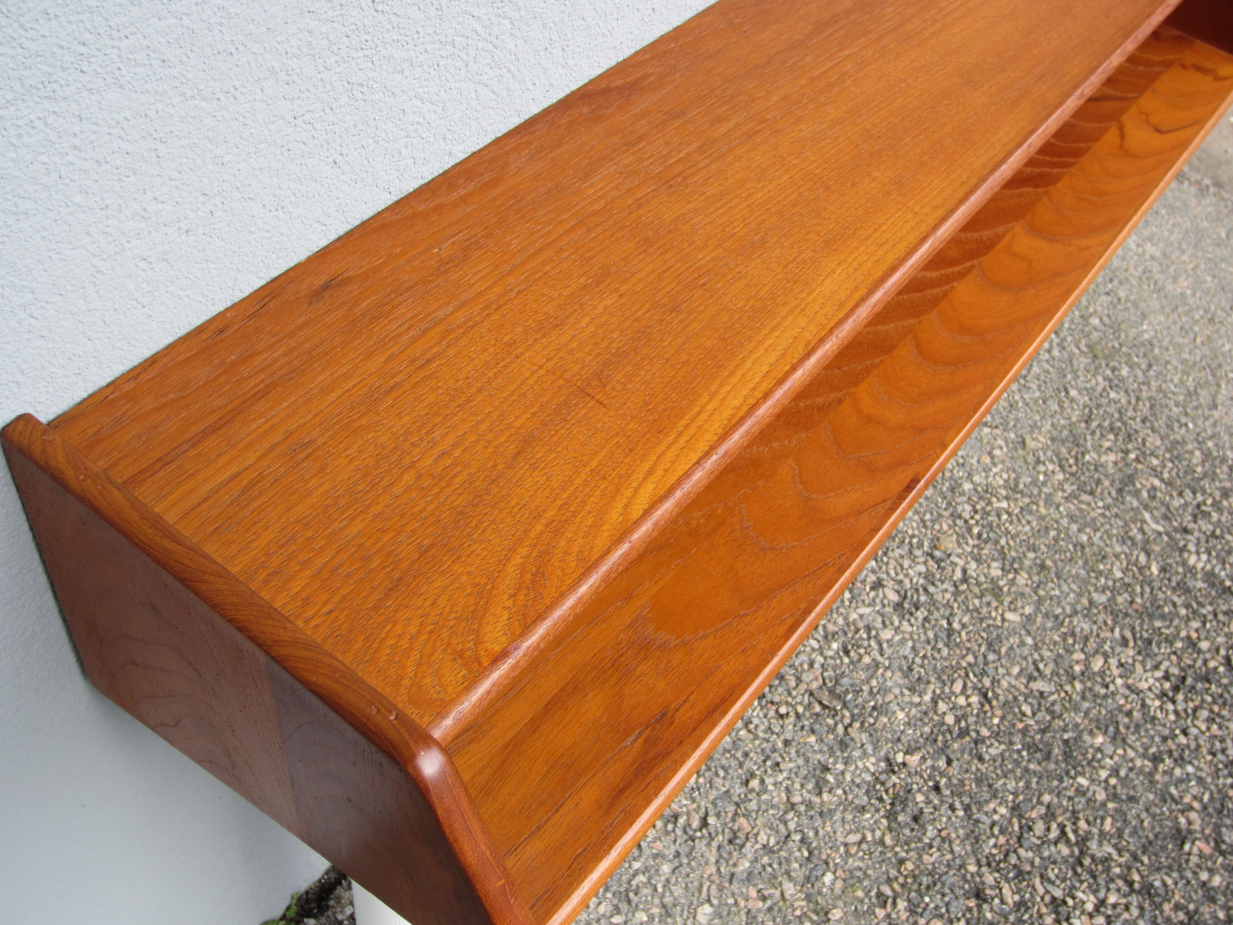 Danish wall shelf by Kai Kristiansen for Aksel Kjersgaard