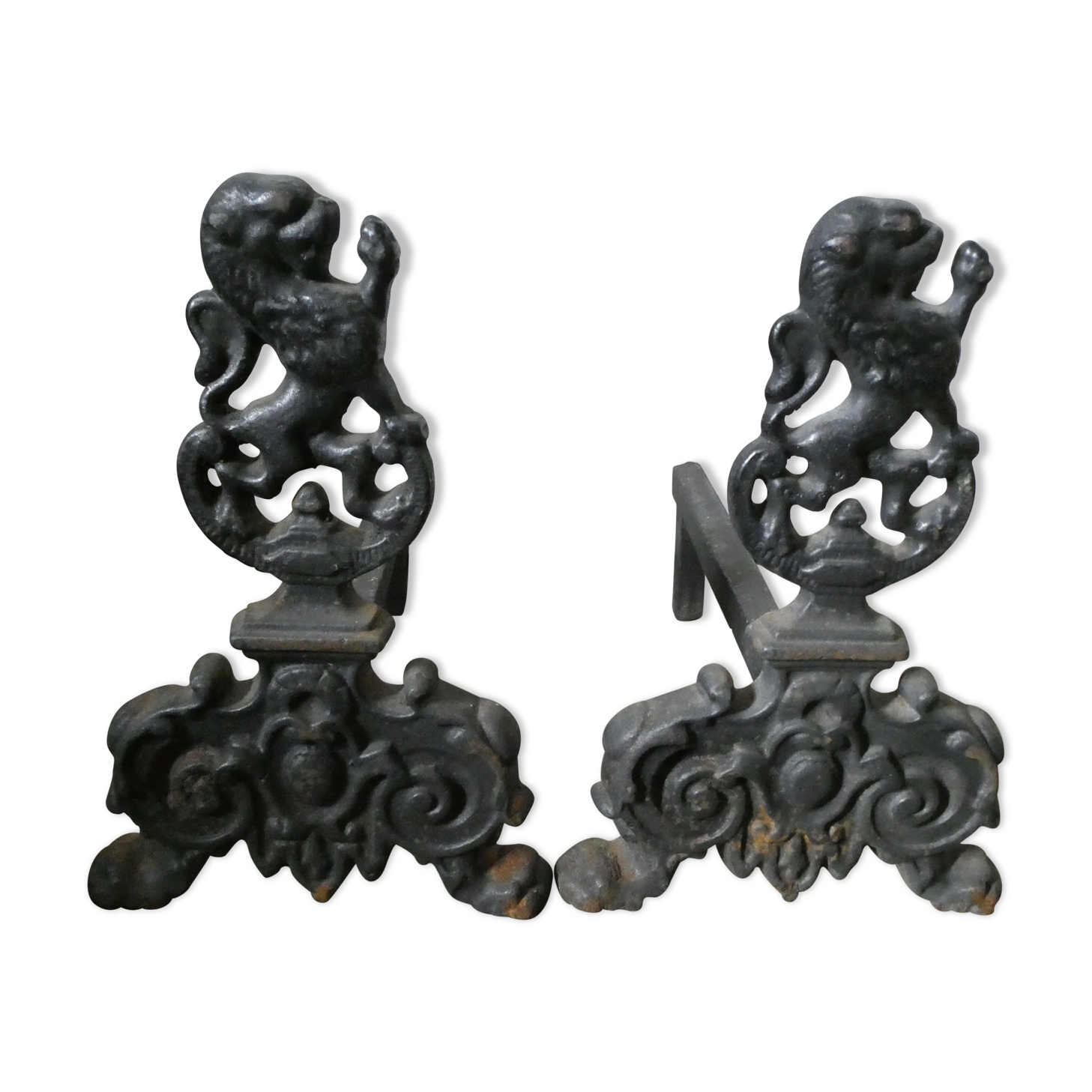Paire de chenets en fonte