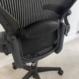 HERMAN MILLER Aeron Office Chair