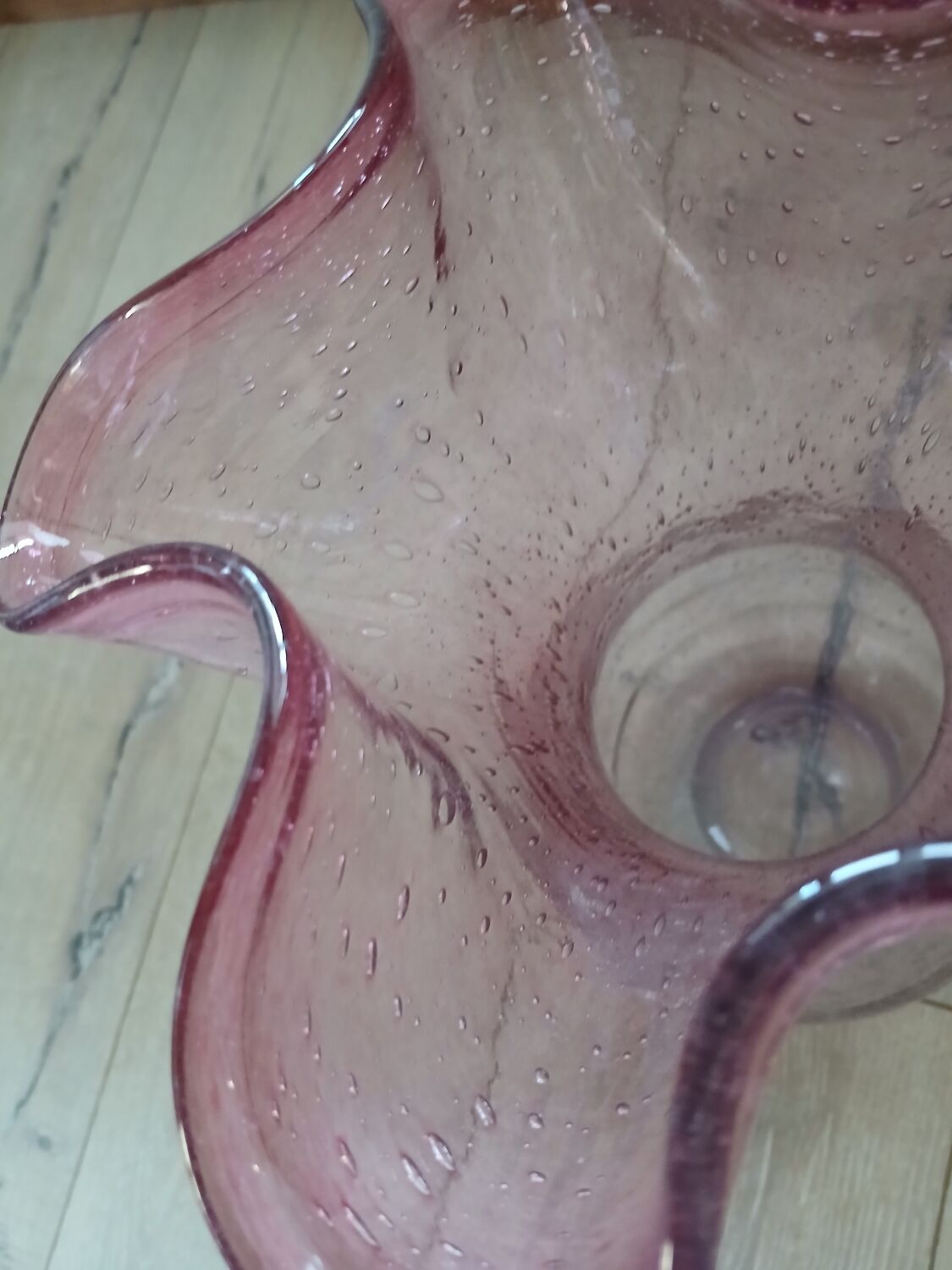 Pink bubble glass corolla vase