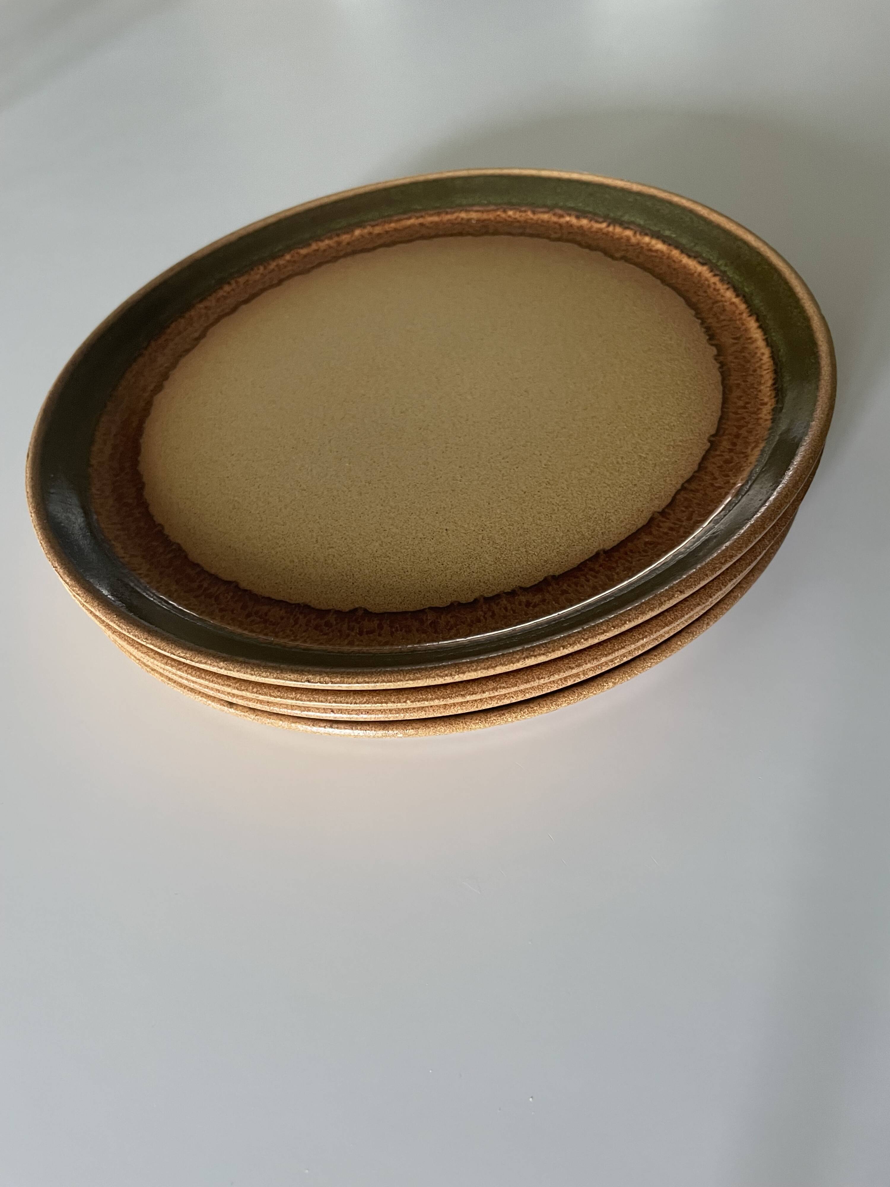 4 assiettes à dessert en grès Atelier d’Art Badonviller France